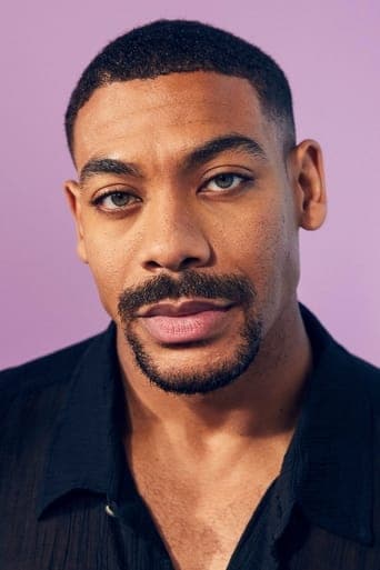 Foto de Aaron Pierre